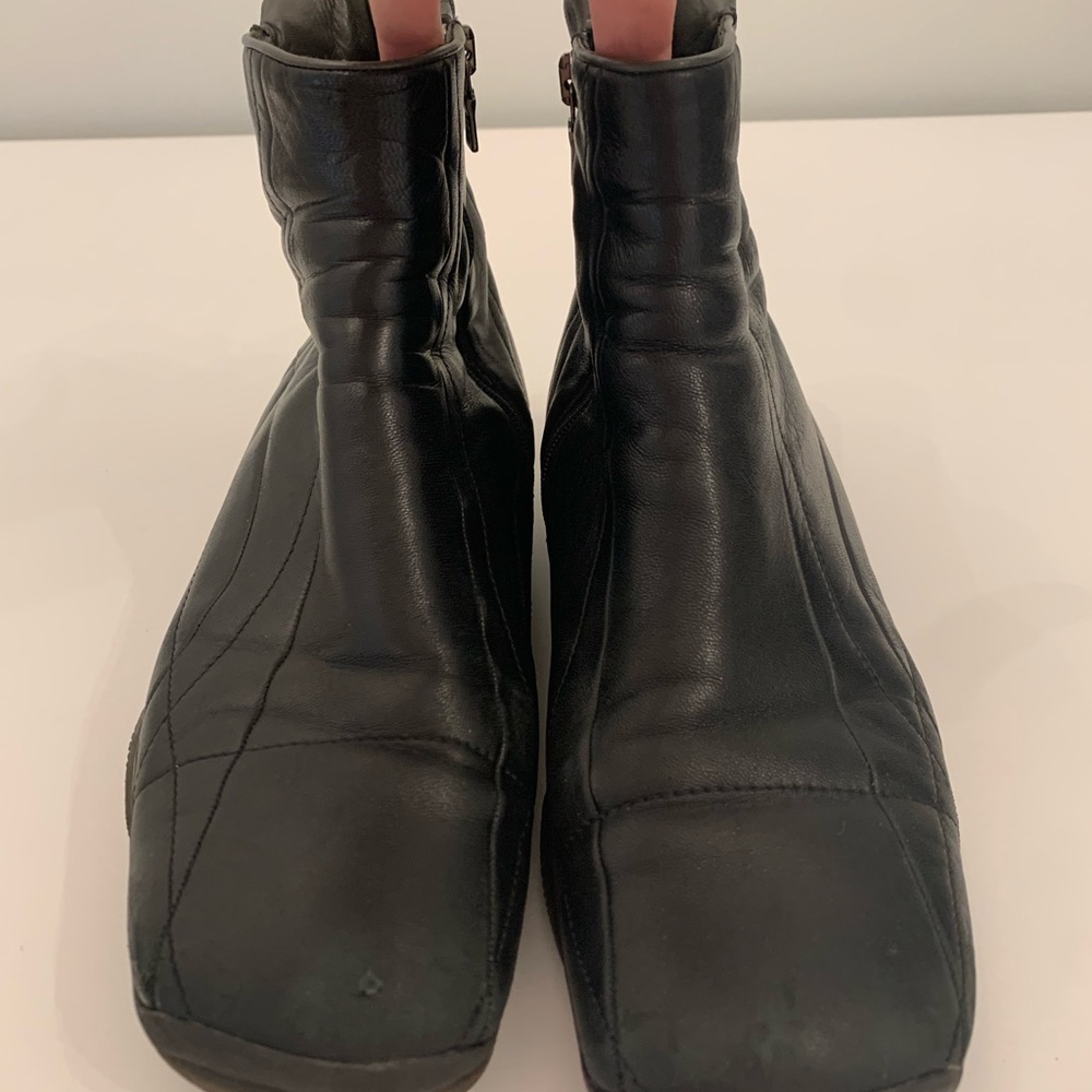 Prada Black Women Leather Ankle Boots-preloved condition -Size 39